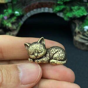 Brass Solid Small Statue of a Sleeping Cat - NEW - 0.67 in L x 1.14 in W